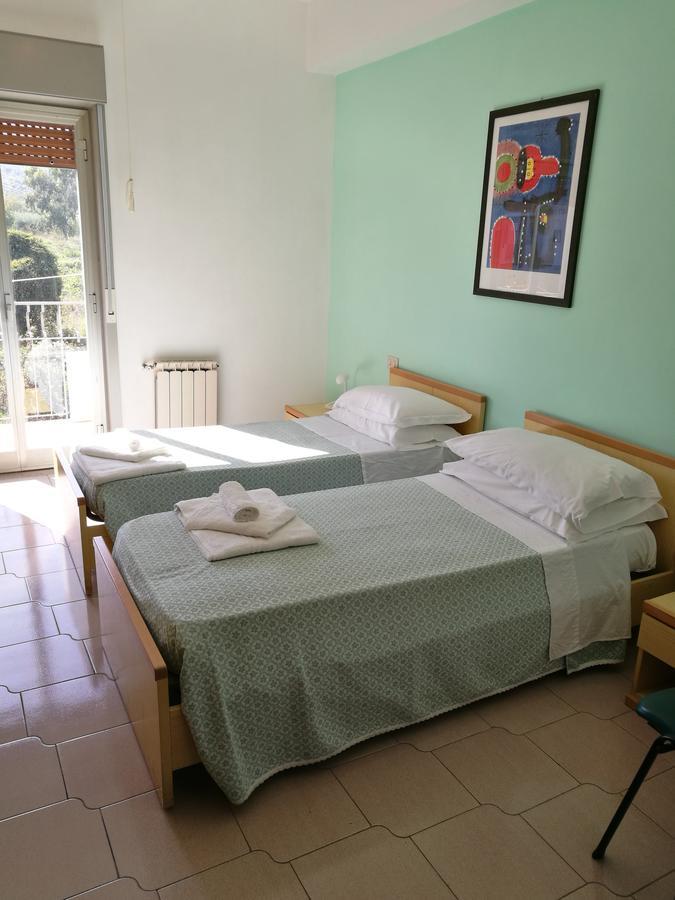 Hotel Royal Cattafi San Filippo del Mela Kültér fotó